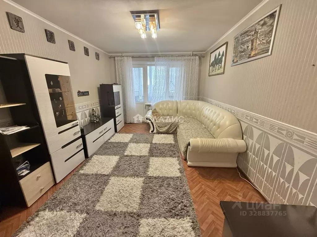 3-к кв. Пензенская область, Пенза ул. Антонова, 4А (70.0 м) - Фото 2