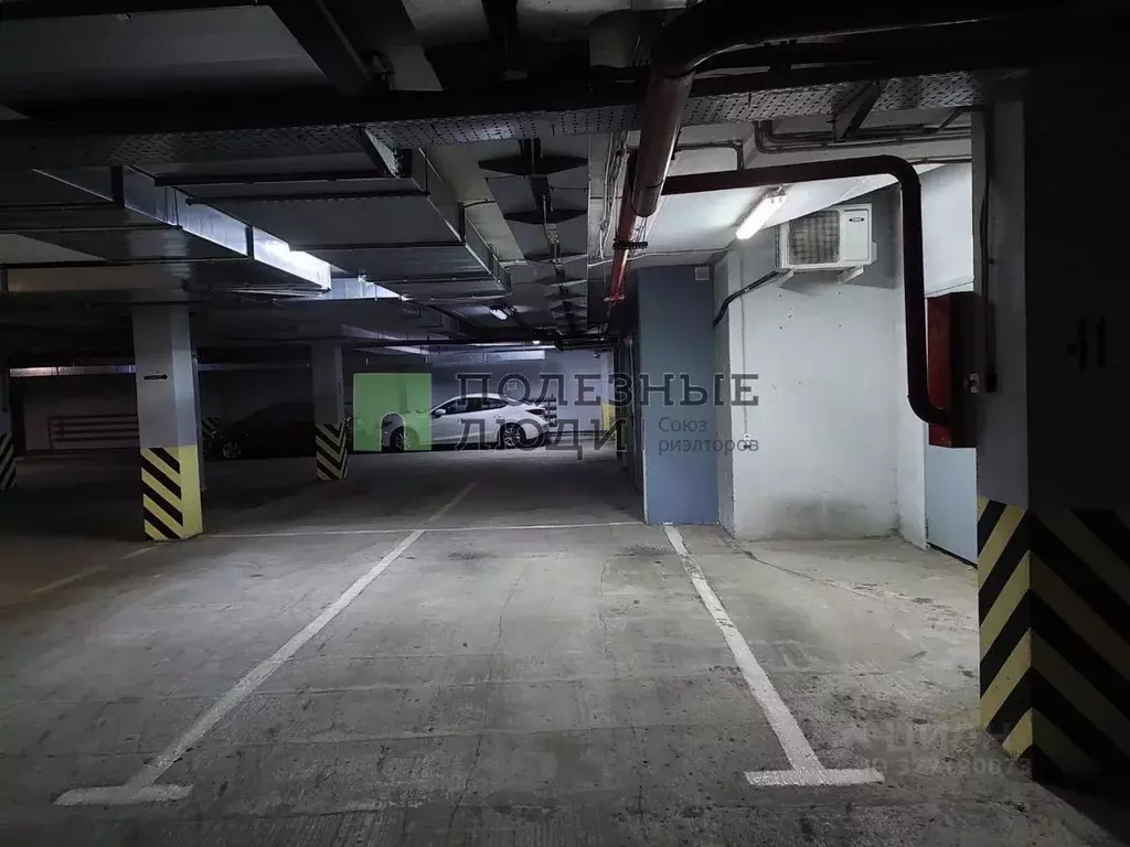 Гараж в Белгородская область, Белгород Свято-Троицкий бул., 34 (15 м) - Фото 1