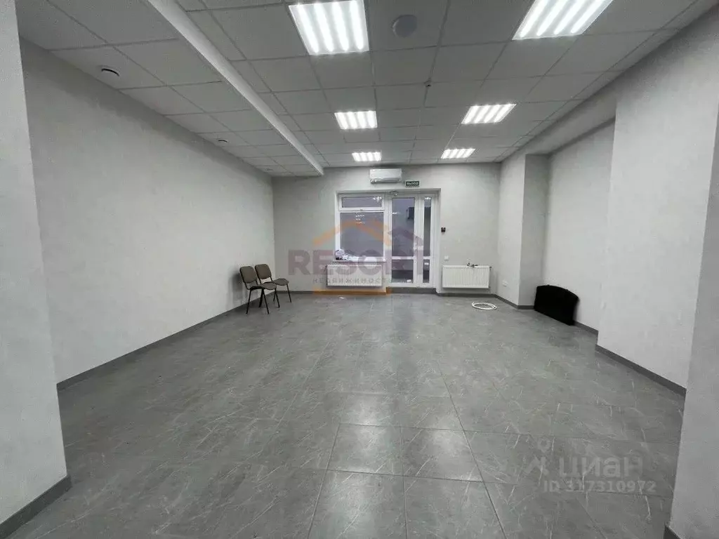 Офис в Крым, Ялта ул. Красноармейская, 13 (55 м) - Фото 1
