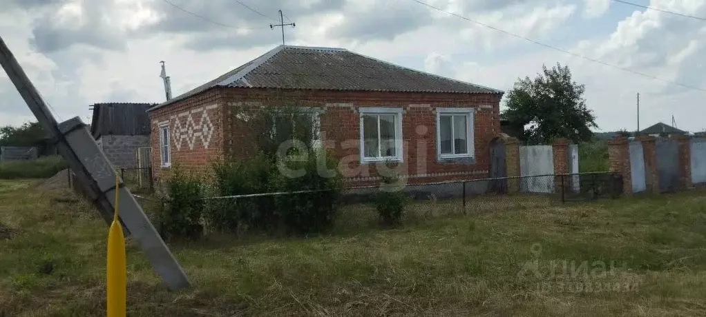 Дом в Курганская область, Далматовский муниципальный округ, с. Пески ... - Фото 1
