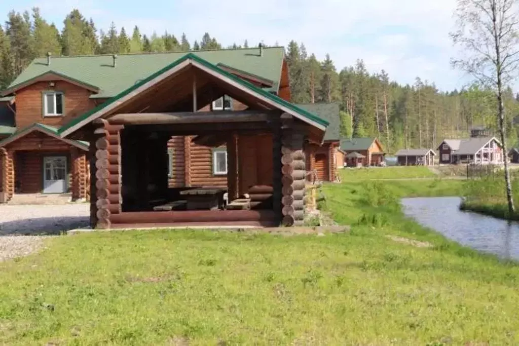 Дом в Карелия, Питкяранта 132 километр автодороги Олонец-Сортавала ... - Фото 1