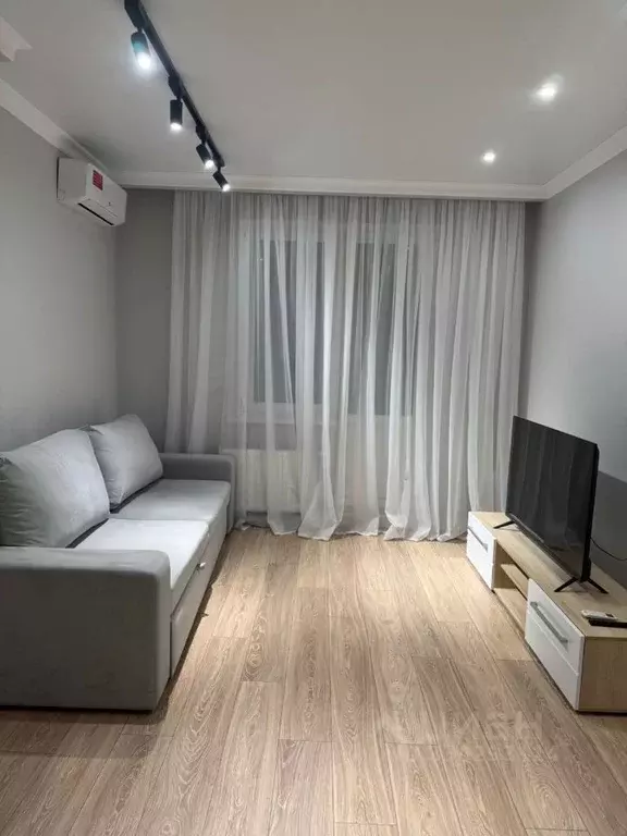 2-к кв. Татарстан, Казань ул. Вишневского, 57А (65.0 м) - Фото 2