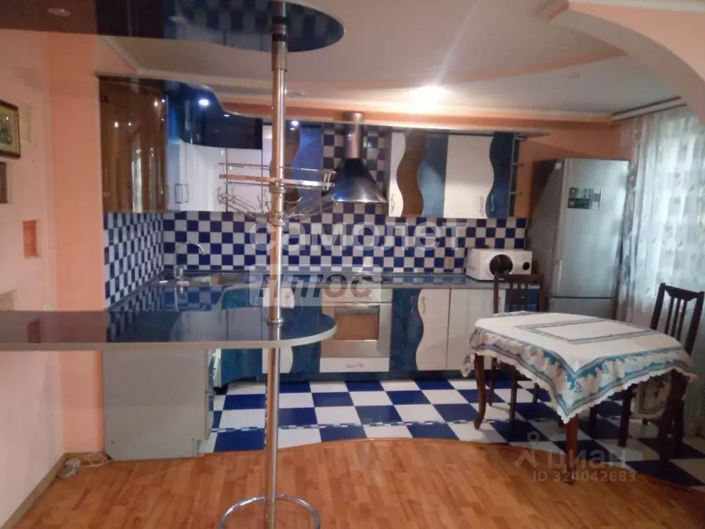 3-к кв. Липецкая область, Липецк ул. М.И. Неделина, 30 (65.4 м) - Фото 0