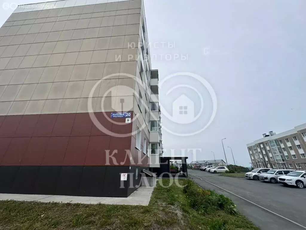 2-комнатная квартира: Корсаков, улица Калинина, 20 (50 м) - Фото 0