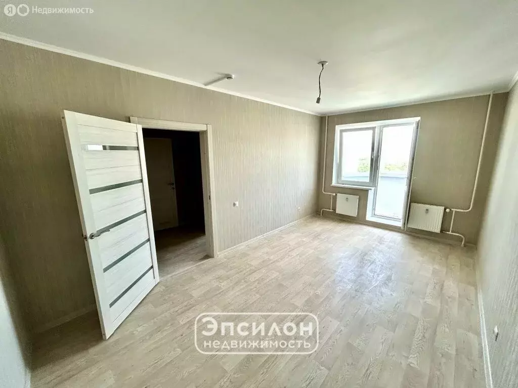 1-комнатная квартира: Курск, улица Вадима Кирпиченко, 2А (35.8 м) - Фото 0