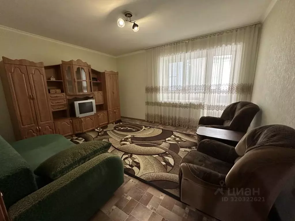 1-к кв. Астраханская область, Астрахань ул. Ахшарумова, 3 (37.2 м) - Фото 0