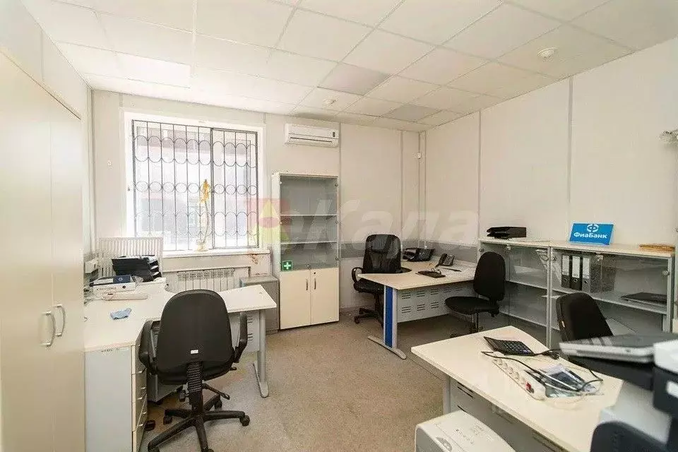 Офис в Ульяновская область, Ульяновск ул. Радищева, 30А (75 м) - Фото 0