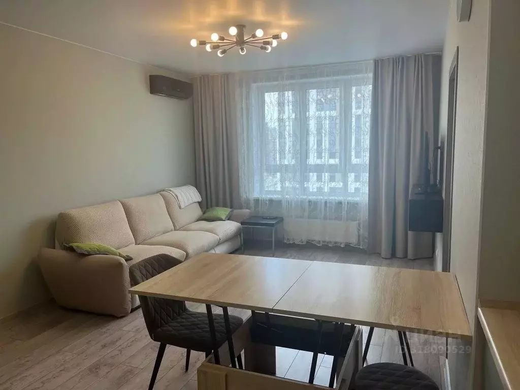 2-к кв. Тюменская область, Тюмень ул. Фармана Салманова, 17 (58.0 м) - Фото 1