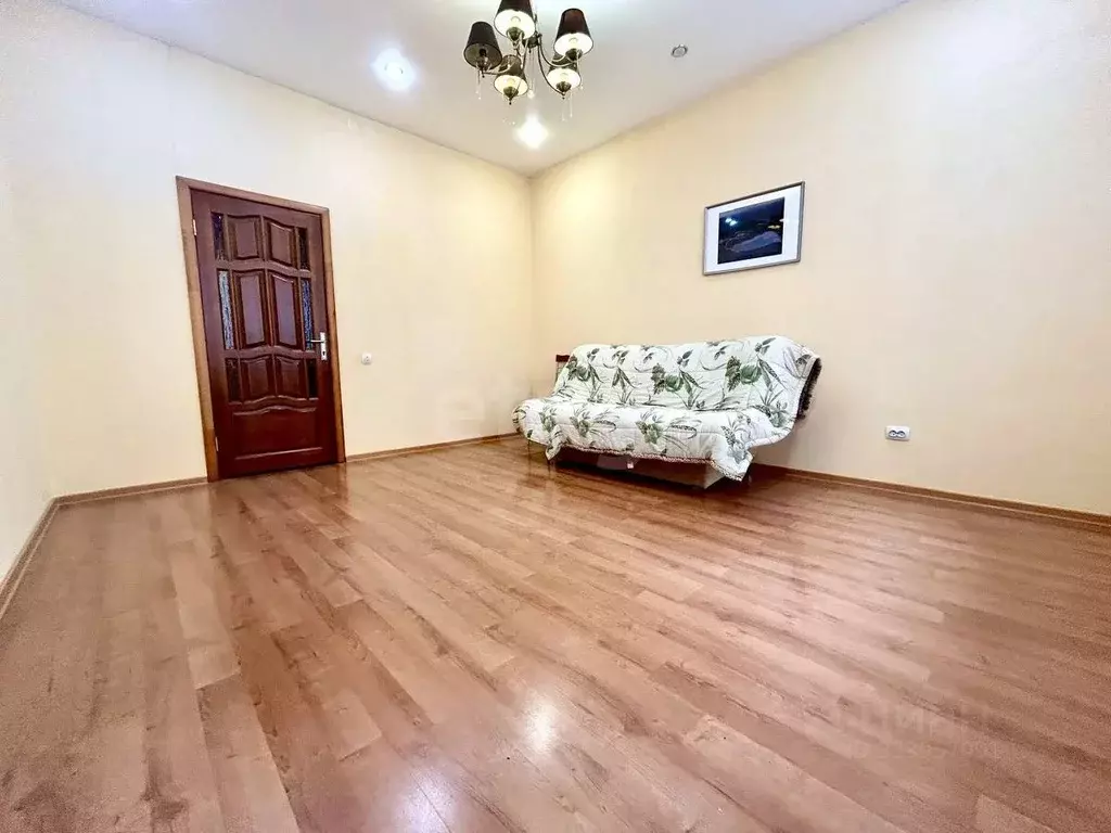2-к кв. Татарстан, Казань ул. Зинина, 24 (91.1 м) - Фото 1