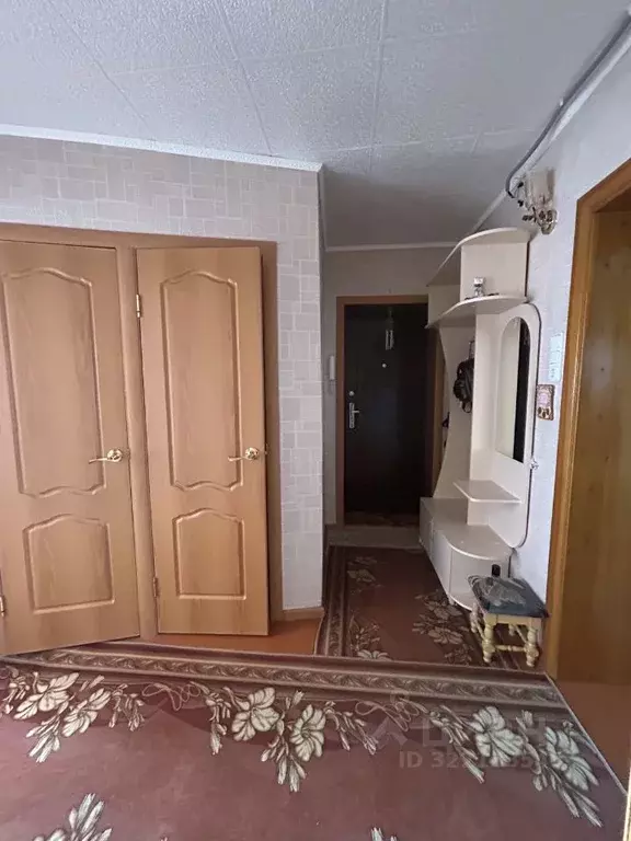 3-к кв. Алтайский край, Яровое ул. 40 лет Октября, 7 (61.6 м) - Фото 1