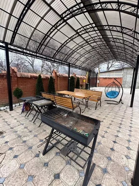 Дом в Ставропольский край, Кисловодск ул. Калинина, 58 (340 м) - Фото 2