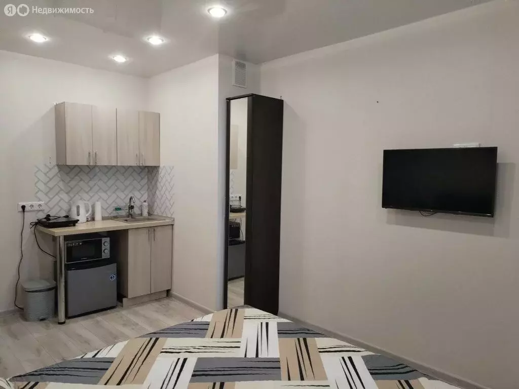Квартира-студия: Иркутск, микрорайон Топкинский, ГК №148, с4 (17.9 м) - Фото 2