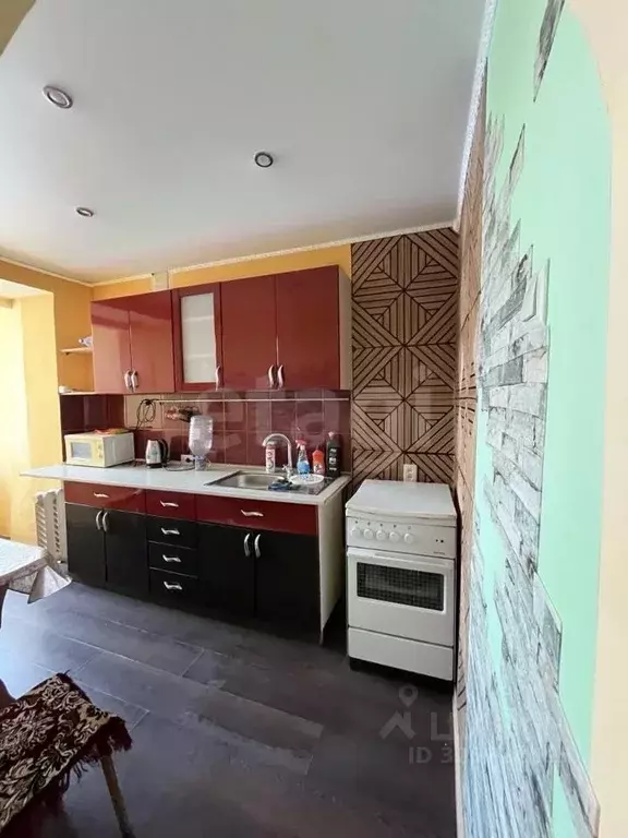 1-к кв. Тюменская область, Тюмень ул. Газовиков, 12 (26.1 м) - Фото 2