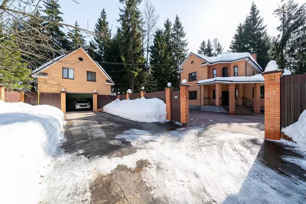 Коттедж в Московская область, Наро-Фоминский городской округ, д. ... - Фото 1