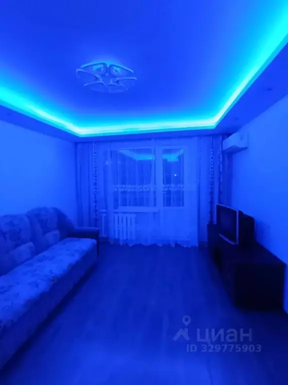 1-к кв. Татарстан, Казань ул. Братьев Касимовых, 76 (36.0 м) - Фото 2