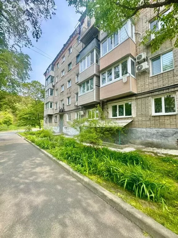 3-комнатная квартира: Находка, Ленинградская улица, 21 (56.5 м) - Фото 1
