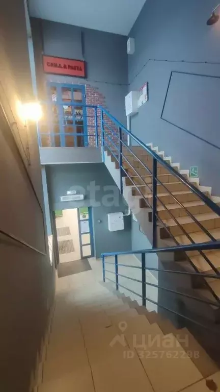 Помещение свободного назначения в Коми, Усинск ул. Нефтяников, 19 ... - Фото 1