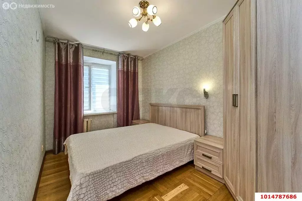 3-комнатная квартира: Краснодар, улица имени Тургенева, 145 (58 м) - Фото 1