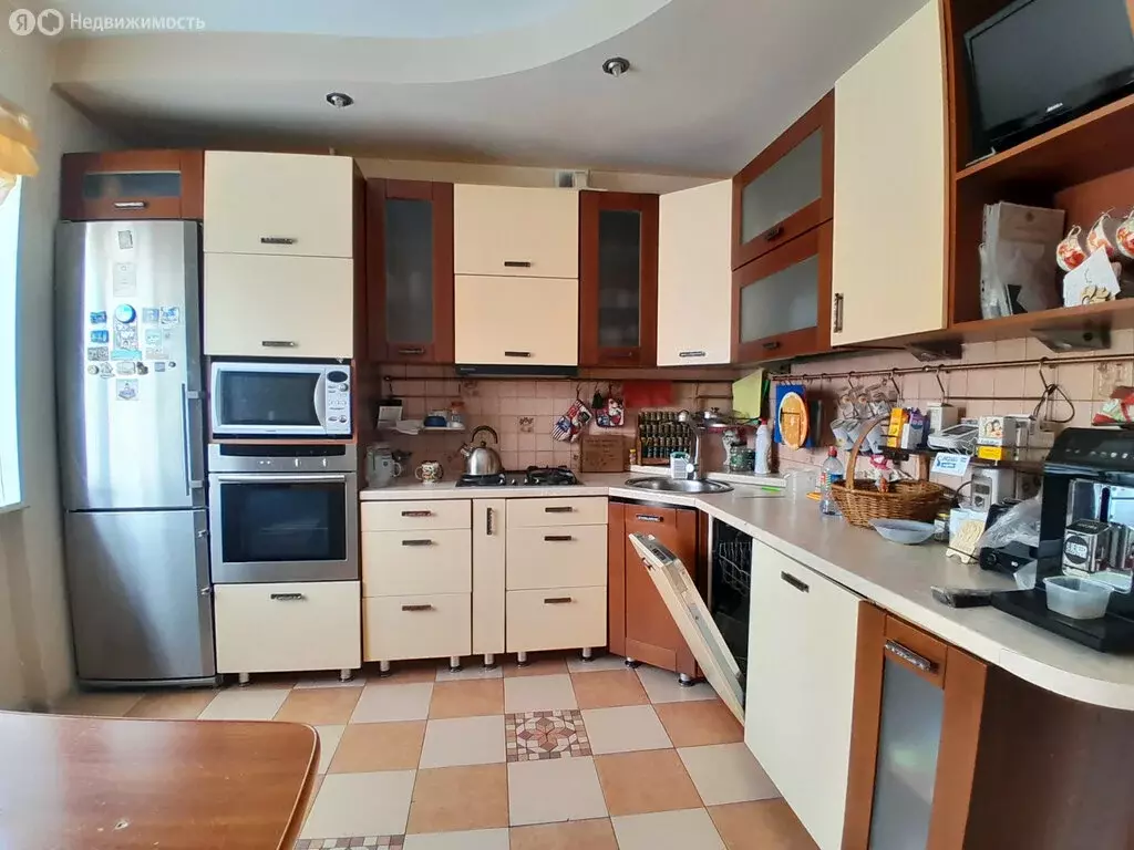 3-комнатная квартира: Новый Уренгой, Молодёжная улица, 17Б (69.8 м) - Фото 2