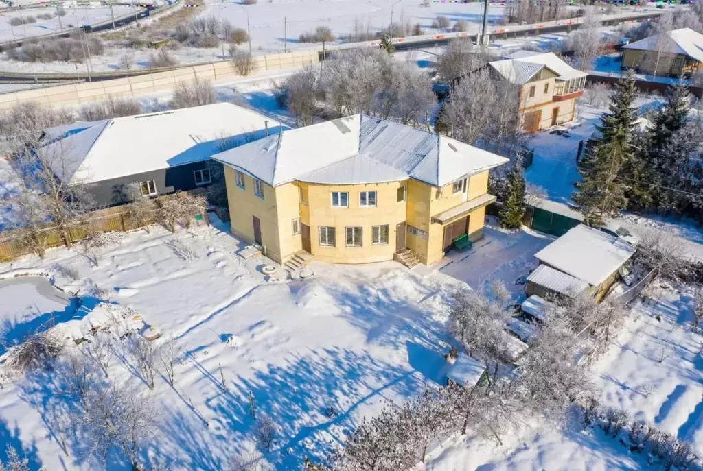 Дом в Санкт-Петербург, Санкт-Петербург, Пушкин Волхонское тер., ул. ... - Фото 0