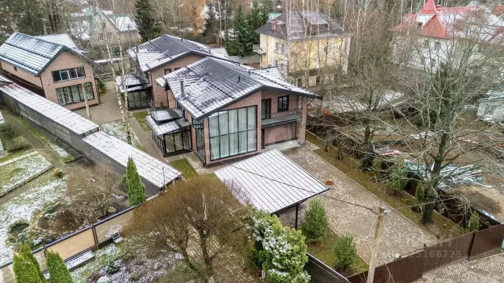 Дом в Санкт-Петербург пос. Парголово, Березовая аллея, 10 (235 м) - Фото 1