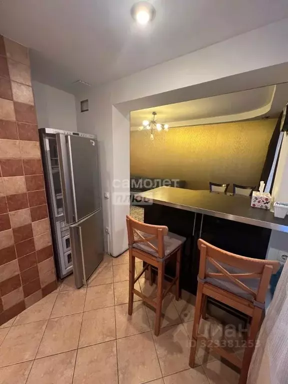 3-к кв. Омская область, Омск Пригородная ул., 10 (59.7 м) - Фото 2