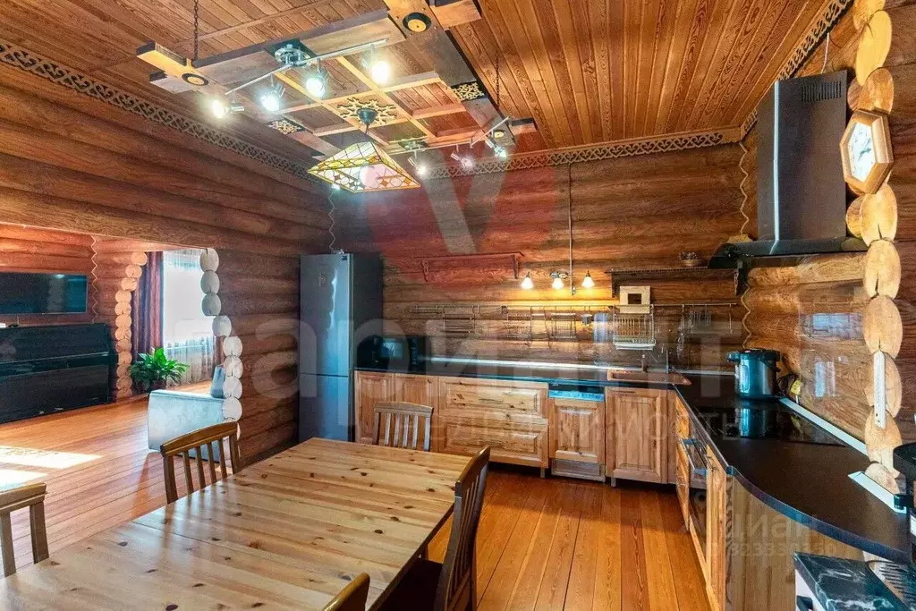 Коттедж в Омская область, Омск ул. 4-я Кольцевая (155 м) - Фото 2