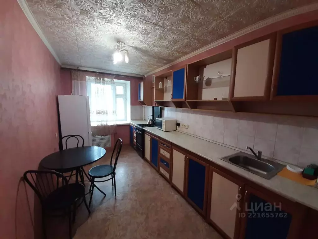 3-к кв. Татарстан, Казань ул. Юлиуса Фучика, 82 (65.0 м) - Фото 0