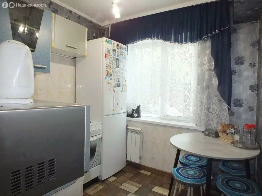 2-комнатная квартира: Иркутск, бульвар Постышева, 29 (45 м) - Фото 0