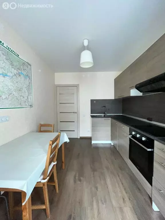 1-комнатная квартира: Казань, улица Азата Аббасова, 8 (37 м) - Фото 1