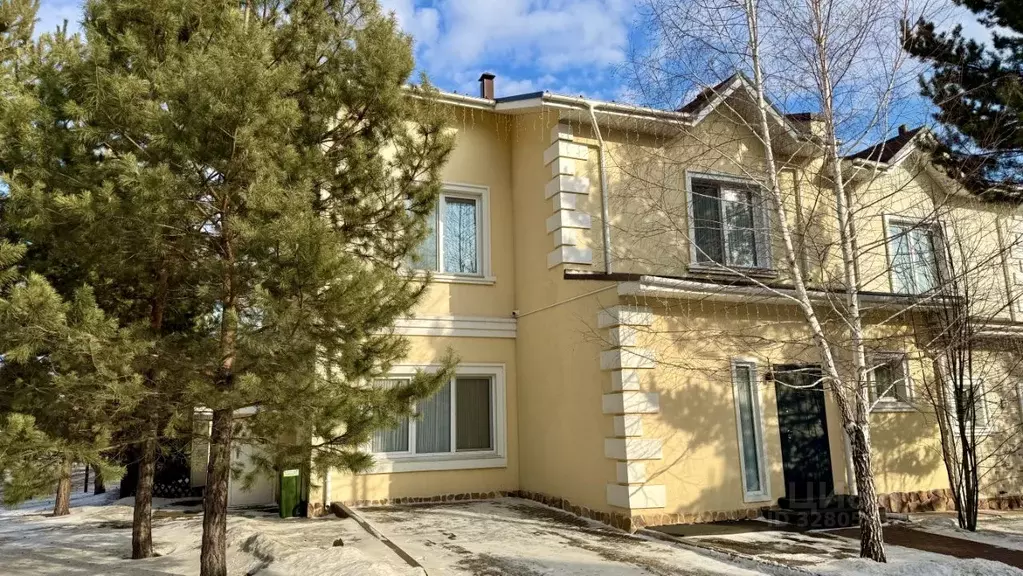 Таунхаус в Красноярский край, Красноярск пос. Удачный, Удачный мкр, ... - Фото 1