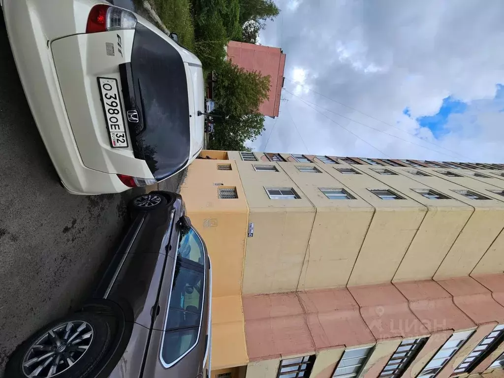 Помещение свободного назначения в Брянская область, Брянск ул. ... - Фото 0