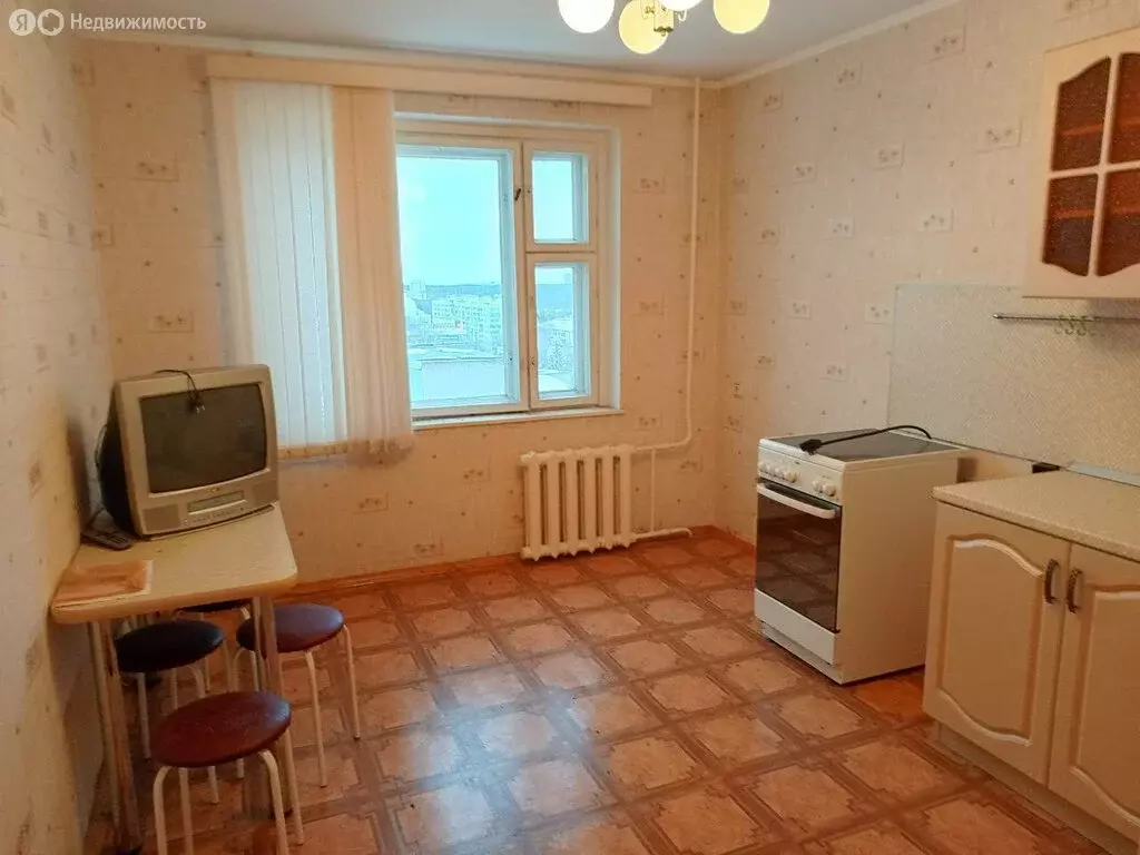 2-комнатная квартира: Уфа, проспект Октября, 33 (67.7 м) - Фото 2