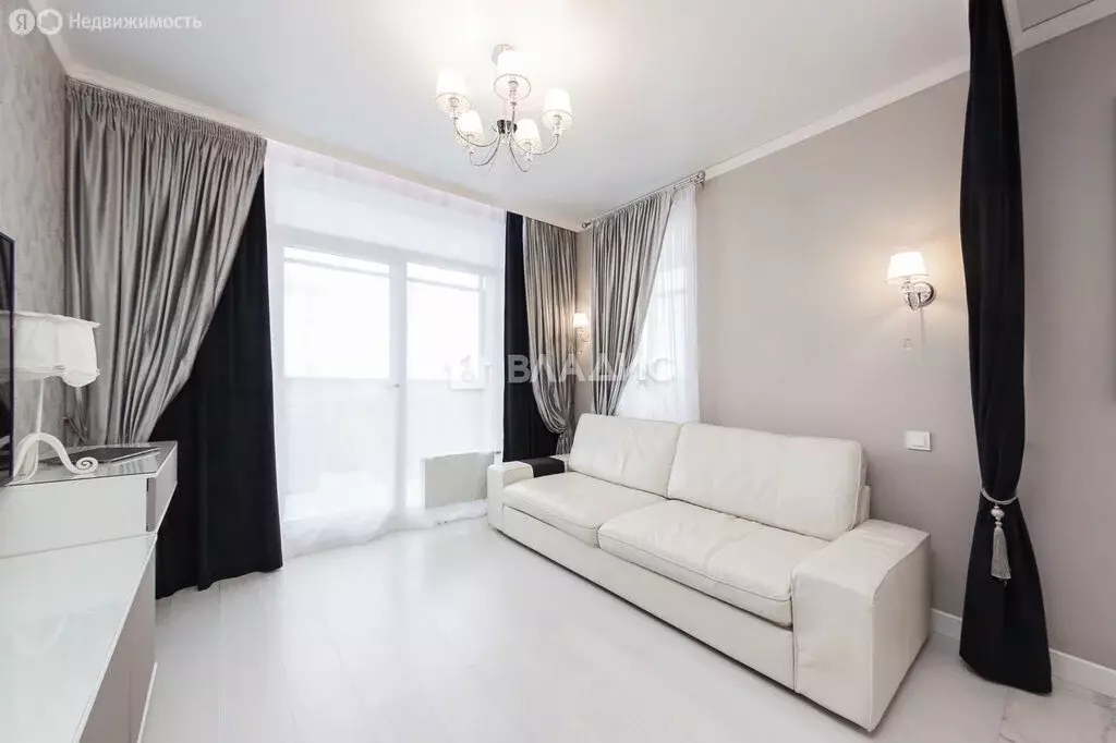 3-комнатная квартира: Петрозаводск, Береговая улица, 2 (79 м) - Фото 1
