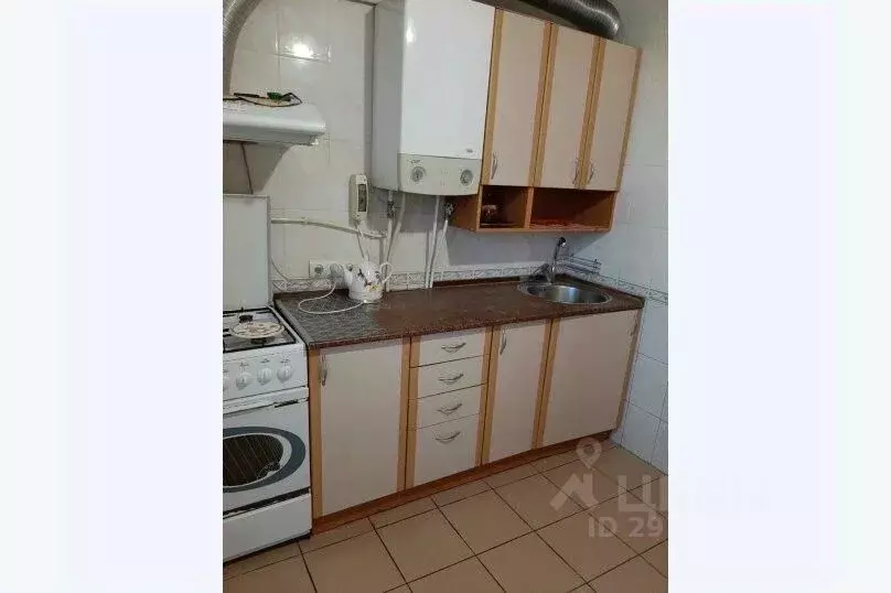 2-к кв. Крым, Феодосия ул. Строительная, 1 (60.0 м) - Фото 0