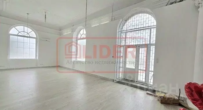 Торговая площадь в Севастополь ул. Розы Люксембург, 52 (105 м) - Фото 2