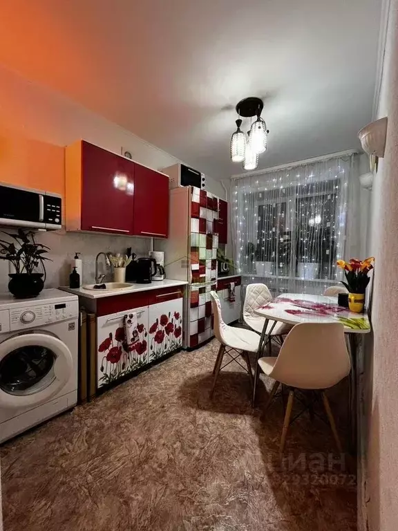 1-к кв. Бурятия, Улан-Удэ Восточный мкр, ул. Королева, 8 (30.1 м) - Фото 0