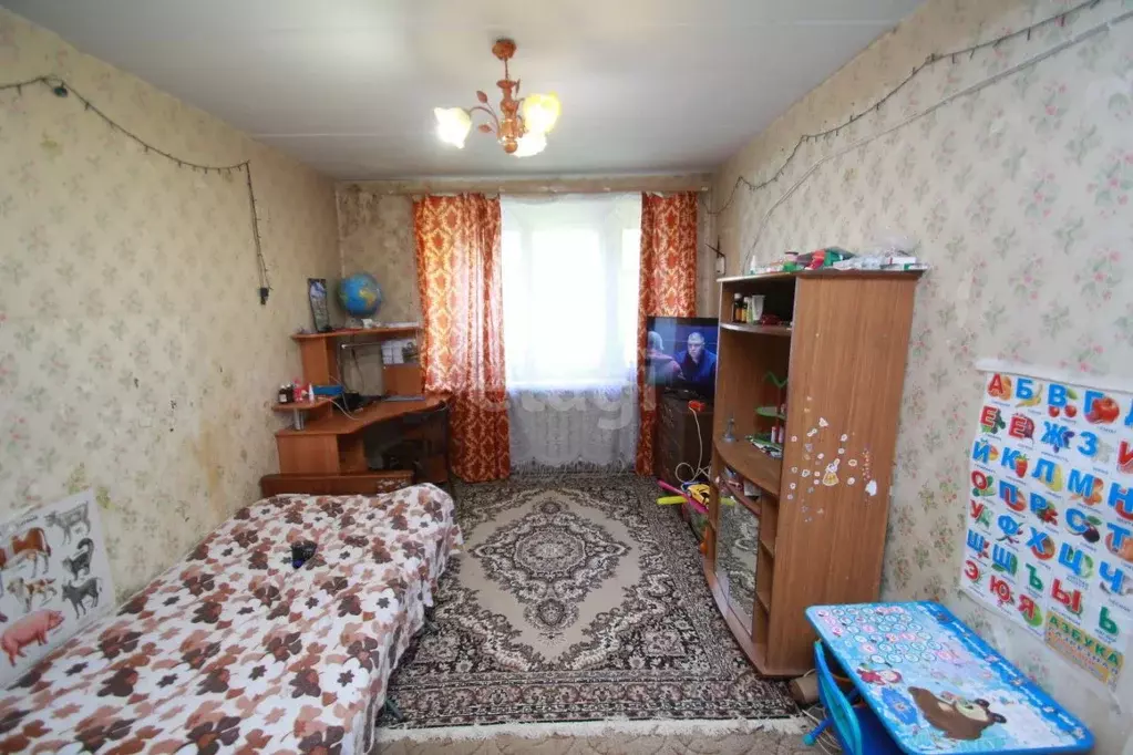 3-к кв. Костромская область, Кострома пос. Октябрьский, ул. ... - Фото 0