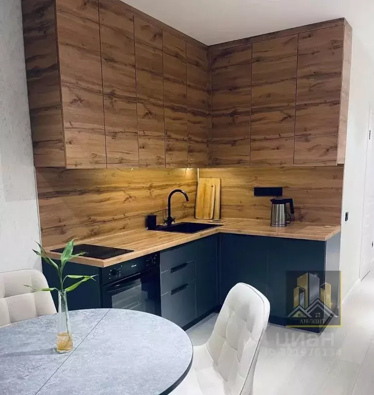 1-к кв. Татарстан, Казань ул. Рауиса Гареева, 105 (39.0 м) - Фото 1