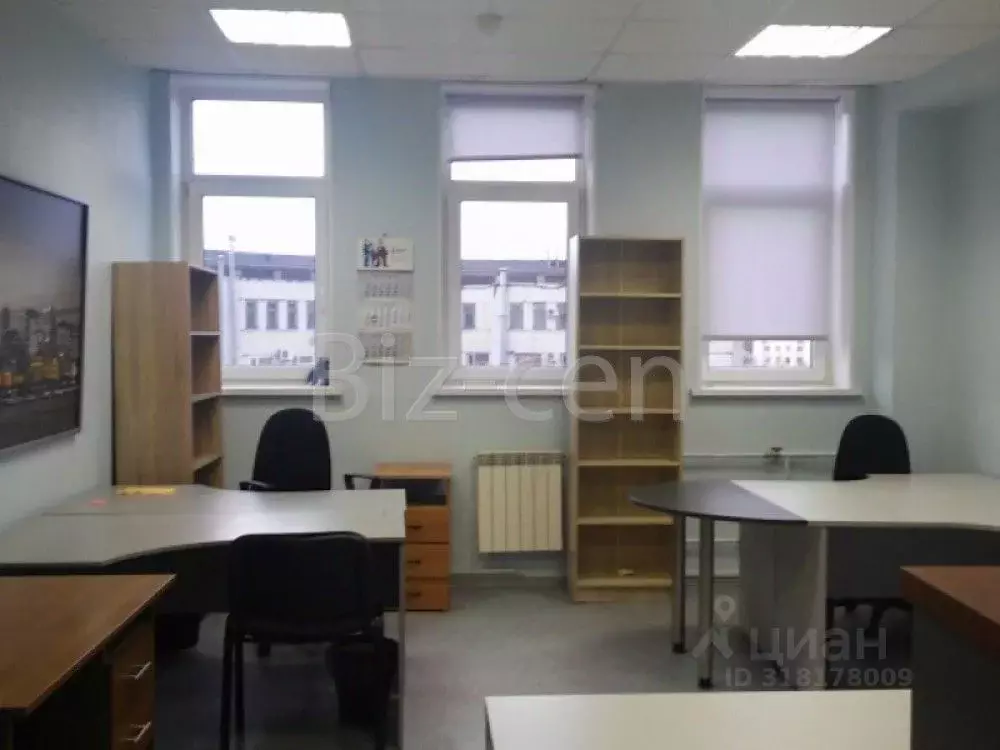 Офис в Санкт-Петербург пл. Конституции, 2 (43 м) - Фото 0