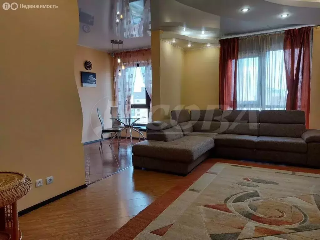 1-комнатная квартира: Тюмень, улица Максима Горького, 68 (55 м) - Фото 0