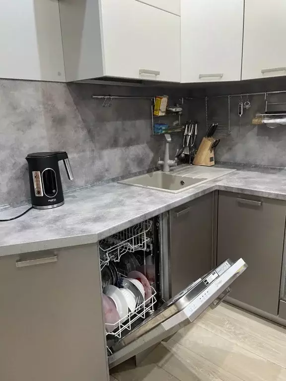 1-к кв. Мурманская область, Мурманск ул. Георгия Седова, 12 (41.0 м) - Фото 1