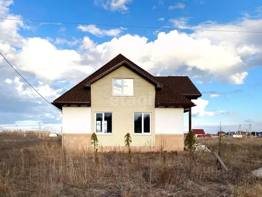 Дом в Липецкая область, Добровский муниципальный округ, с. Кореневщино ... - Фото 1