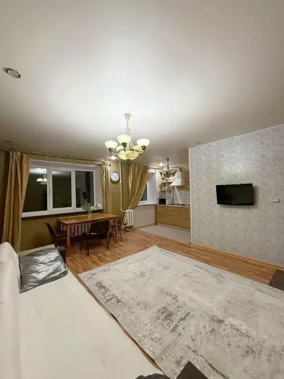 2-к кв. Свердловская область, Екатеринбург пер. Университетский, 3 ... - Фото 0