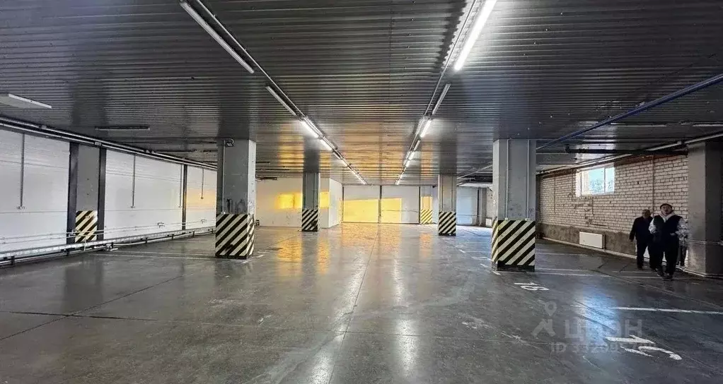 Помещение свободного назначения в Татарстан, Казань ул. Азата ... - Фото 2