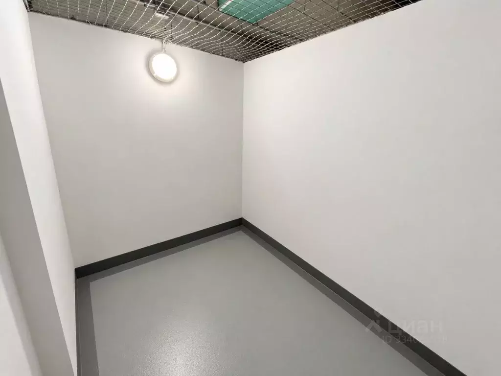 Гараж в Москва ул. Братьев Бромлей, 5к1 (4 м) - Фото 1
