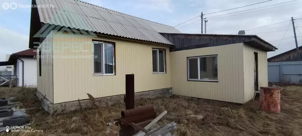 Дом в Усть-Абаканский район, деревня Чапаево, улица Володарского, 5 ... - Фото 1
