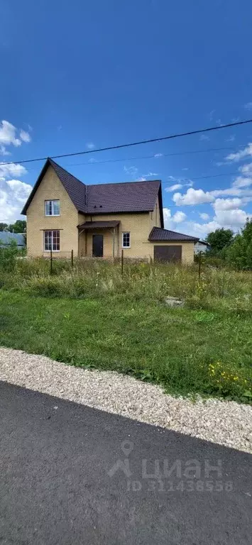 Дом в Пензенская область, Лунино рп ул. Железнодорожная, 5 (260 м) - Фото 0