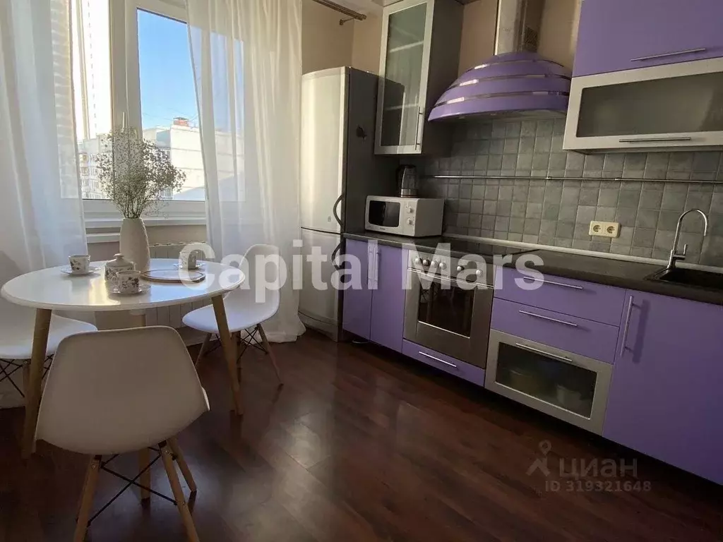 2-к кв. Москва ул. Крылатские Холмы, 35К2 (53.0 м) - Фото 0