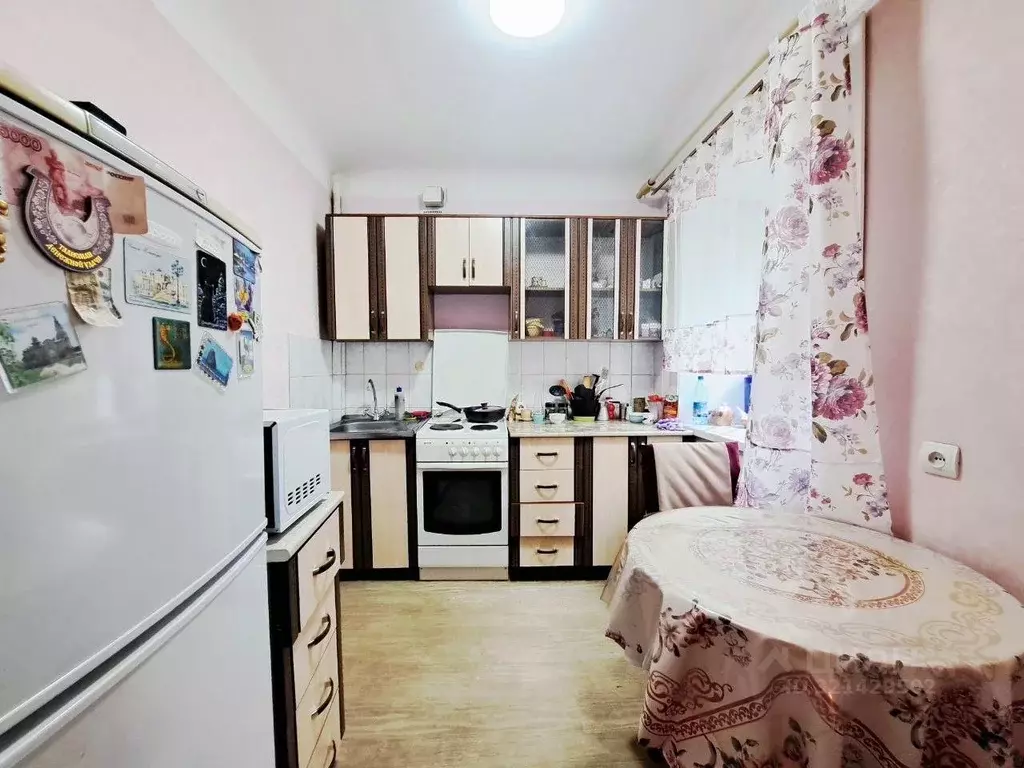 2-к кв. Бурятия, Улан-Удэ Октябрьская ул., 16 (47.0 м) - Фото 0